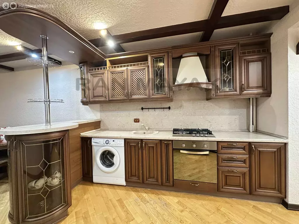 3-комнатная квартира: Майкоп, улица Юннатов, 2 (94.5 м) - Фото 1