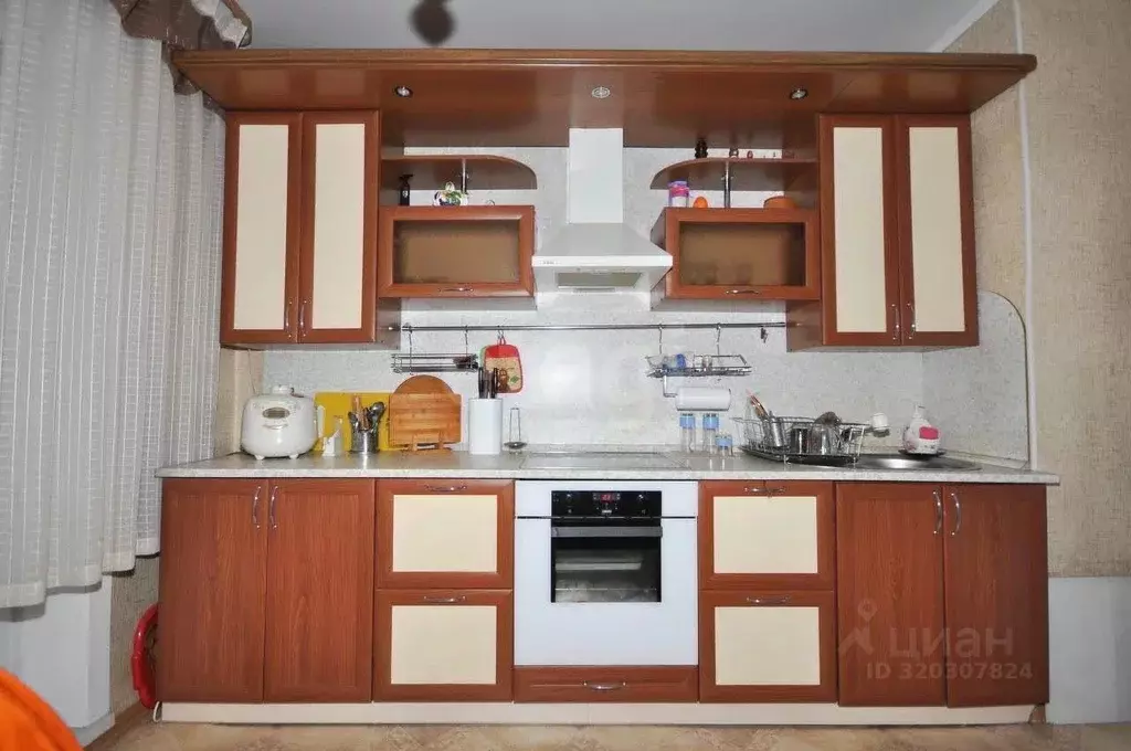 4-к кв. Сахалинская область, Южно-Сахалинск просп. Мира, 263А (97.0 м) - Фото 1