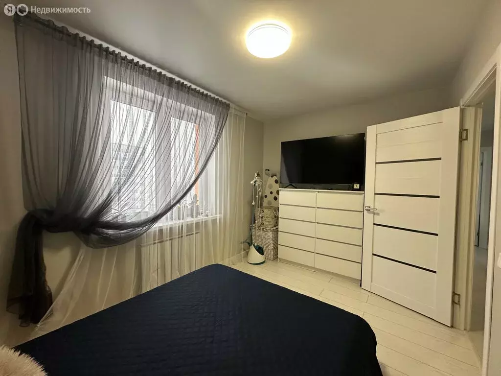 2-комнатная квартира: Уфа, улица Лётчика Кобелева, 3/2 (47.5 м) - Фото 1