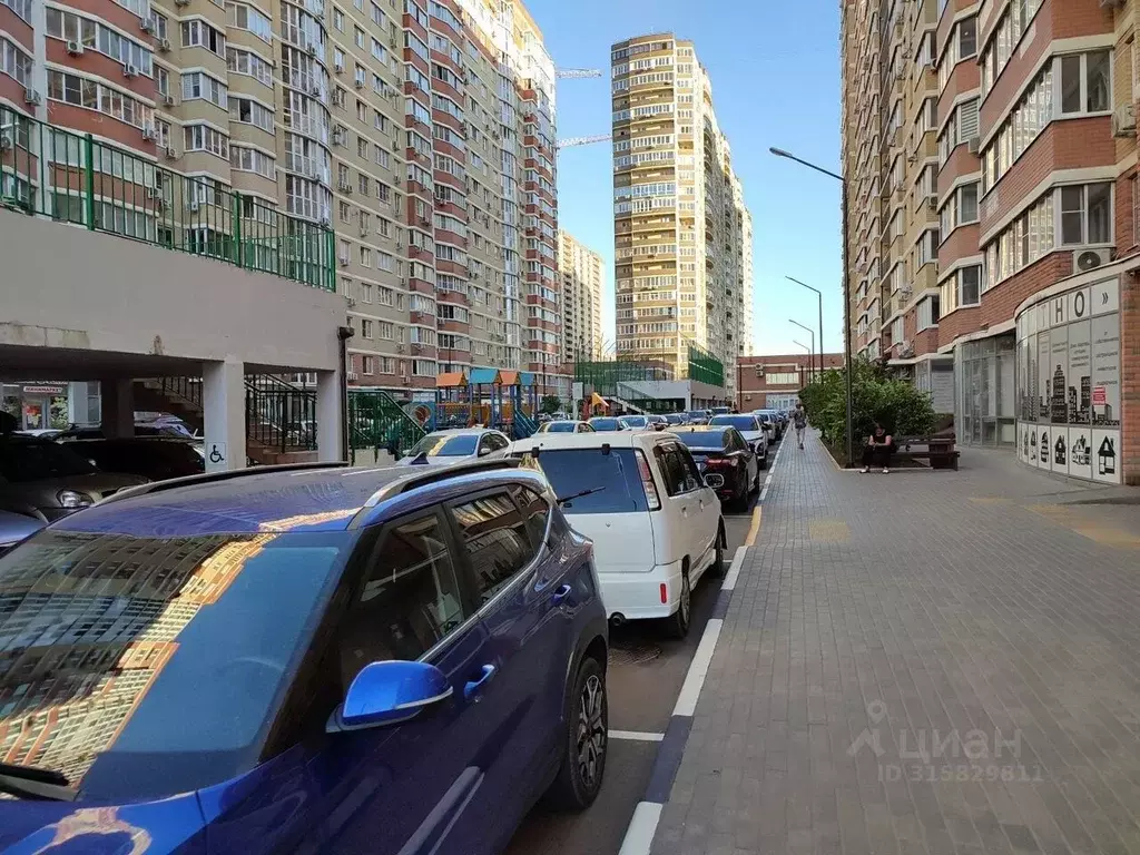 Помещение свободного назначения в Краснодарский край, Краснодар Имени ... - Фото 1