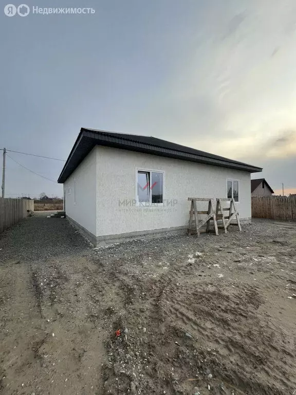 Дом в Усть-Абаканский район, деревня Чапаево, Луговая улица (153 м) - Фото 2