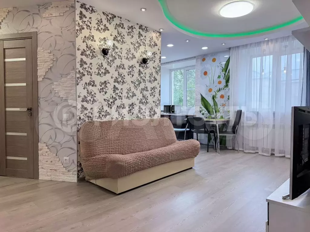 3-к. квартира, 57 м, 1/5 эт. - Фото 1