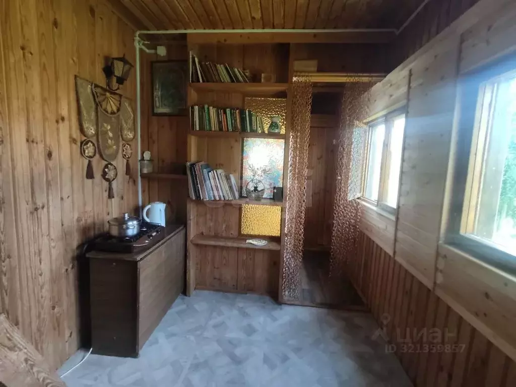 Дом в Псковская область, Печорский муниципальный округ, д. Малая ... - Фото 1