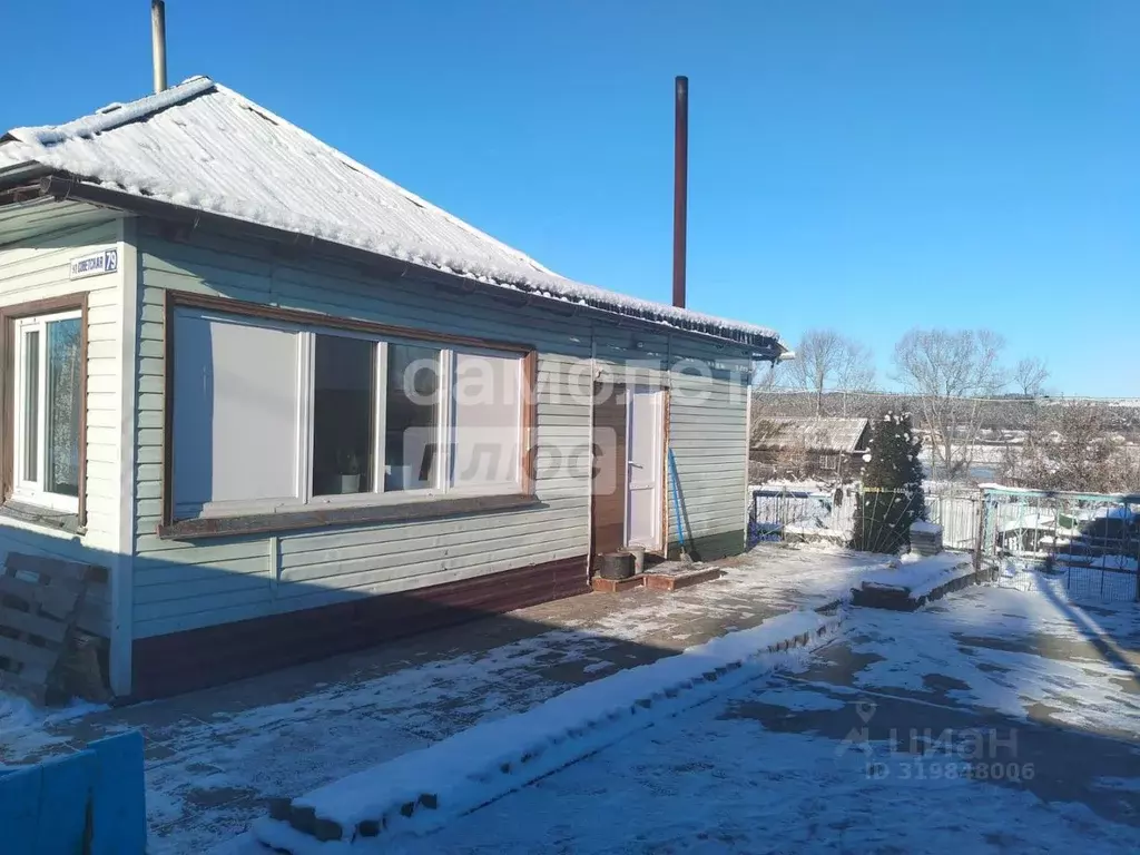 Дом в Алтайский край, Бийский район, с. Малоенисейское Советская ул., ... - Фото 1