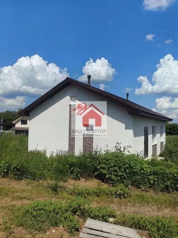 Дом в Самарская область, Кинельский район, Чубовка с/пос, с. Сырейка ... - Фото 1