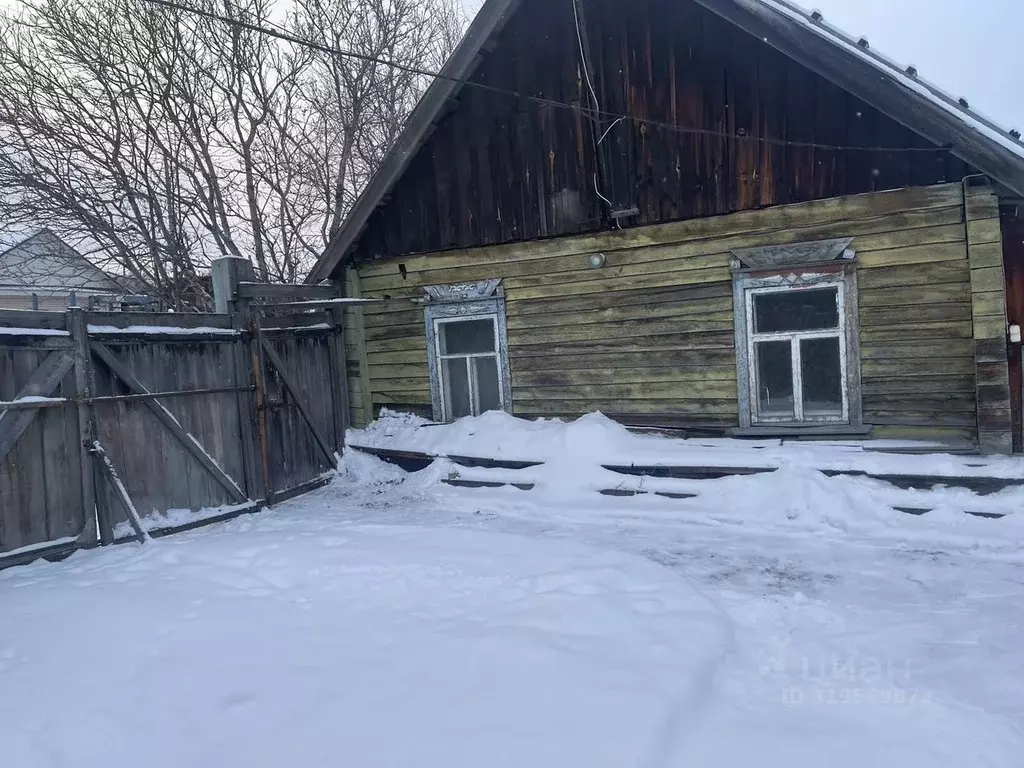 Дом в Красноярский край, Большая Мурта пгт ул. Интернациональная, 90 ... - Фото 1