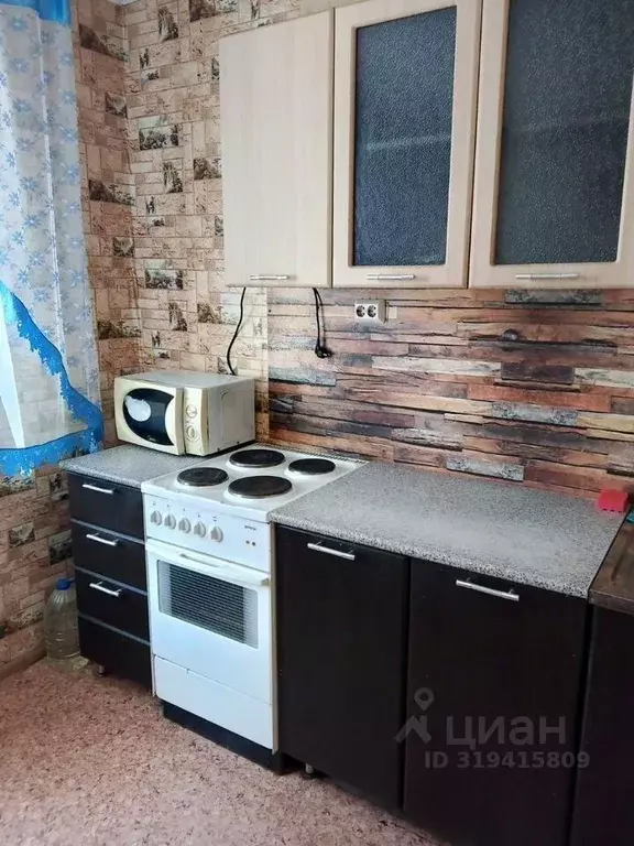 2-к кв. Тюменская область, Тюмень Ямская ул., 73к2 (56.0 м) - Фото 0