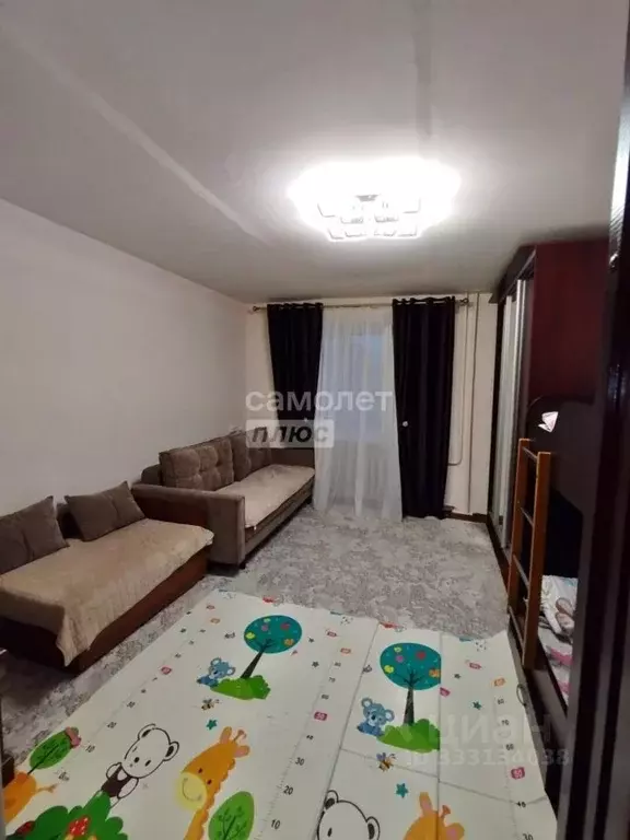 2-к кв. Кабардино-Балкария, Нальчик ул. Идарова, 170 (50.0 м) - Фото 1