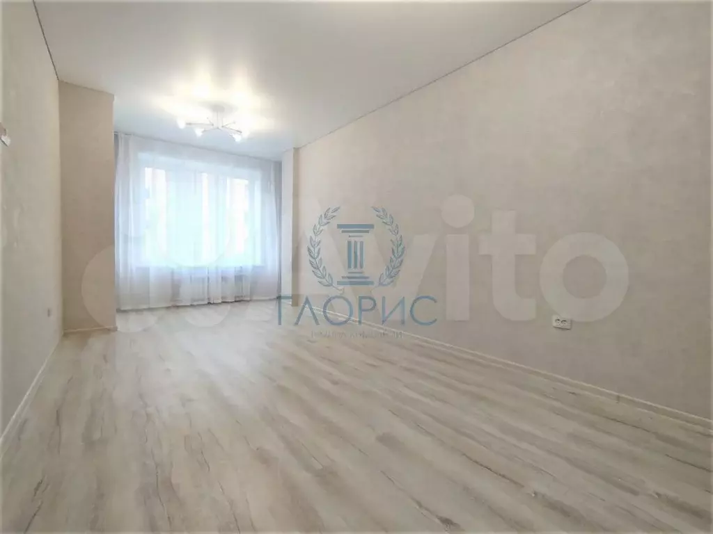 1-к. квартира, 42 м, 1/9 эт. - Фото 1