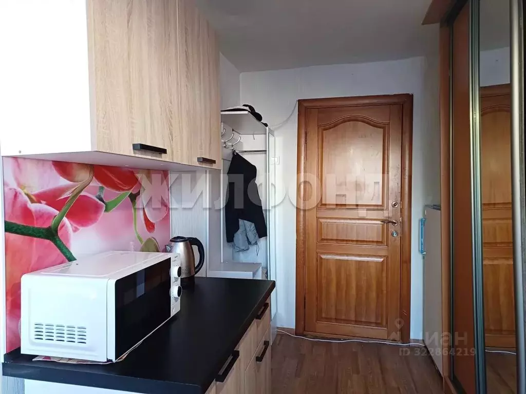 Комната Новосибирская область, Новосибирск ул. Достоевского, 7 (9.4 м) - Фото 2