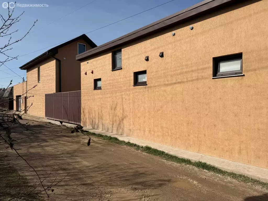 Дом в Трудовское сельское поселение, Симферопольский ров (200 м) - Фото 1