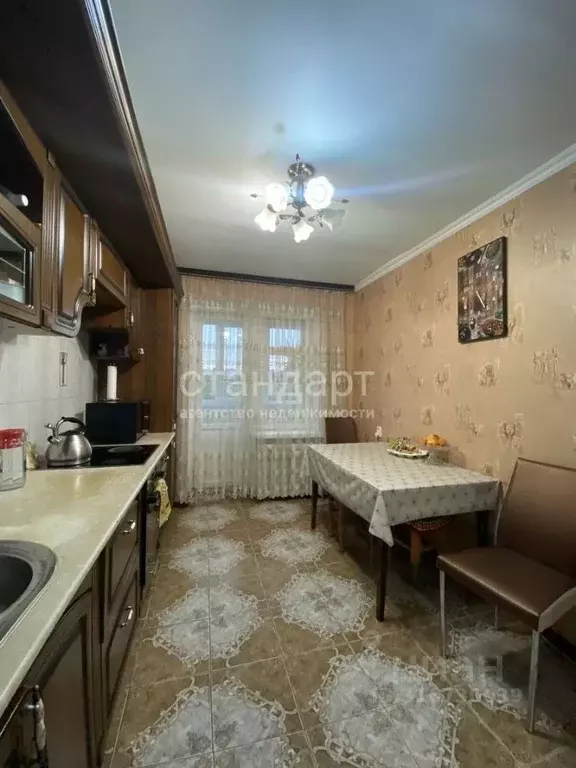 3-к кв. Ставропольский край, Ессентуки ул. Грибоедова (66.9 м) - Фото 1
