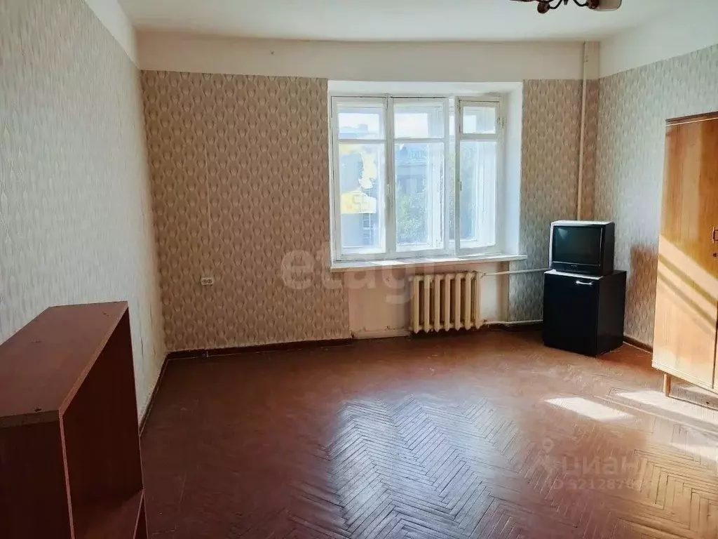 Комната Санкт-Петербург Оборонная ул., 7 (22.2 м) - Фото 1