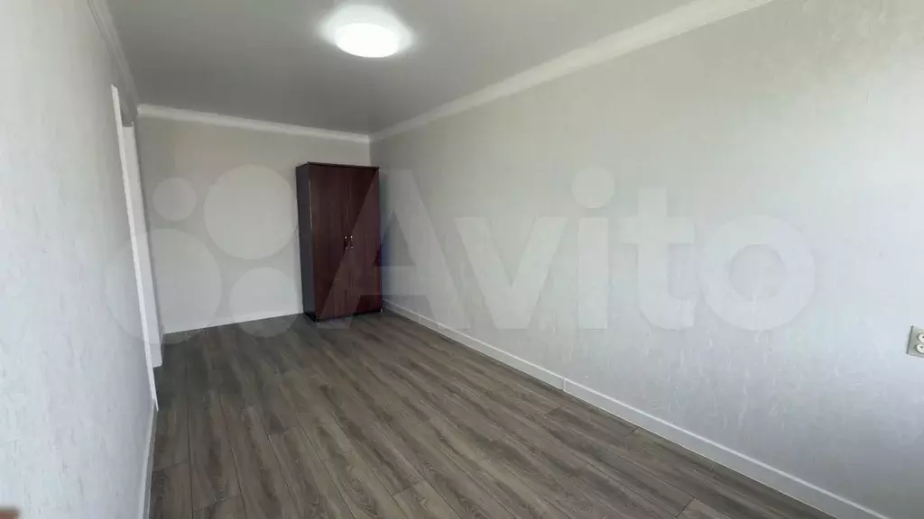 1-к. квартира, 32 м, 4/5 эт. - Фото 0