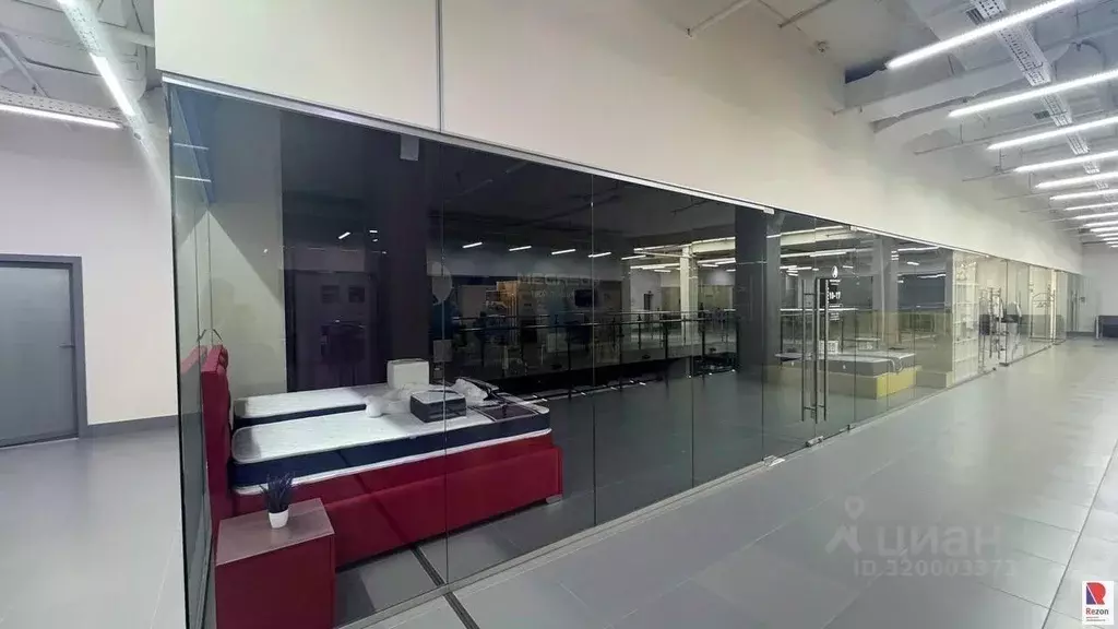 Торговая площадь в Челябинская область, Челябинск ул. Труда, 172 (75 ... - Фото 1