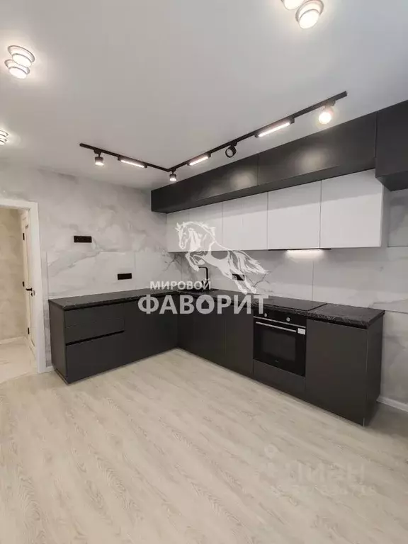 2-к кв. Оренбургская область, Оренбург ул. Поляничко, 11/1 (59.0 м) - Фото 1