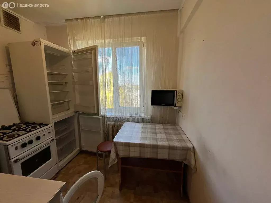 3-комнатная квартира: Брянск, проезд Федюнинского, 6 (58.4 м) - Фото 2