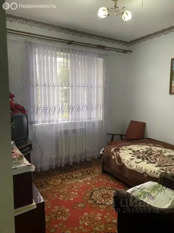 2-комнатная квартира: Новошахтинск, улица Римского-Корсакова, 8А (38 ... - Фото 0