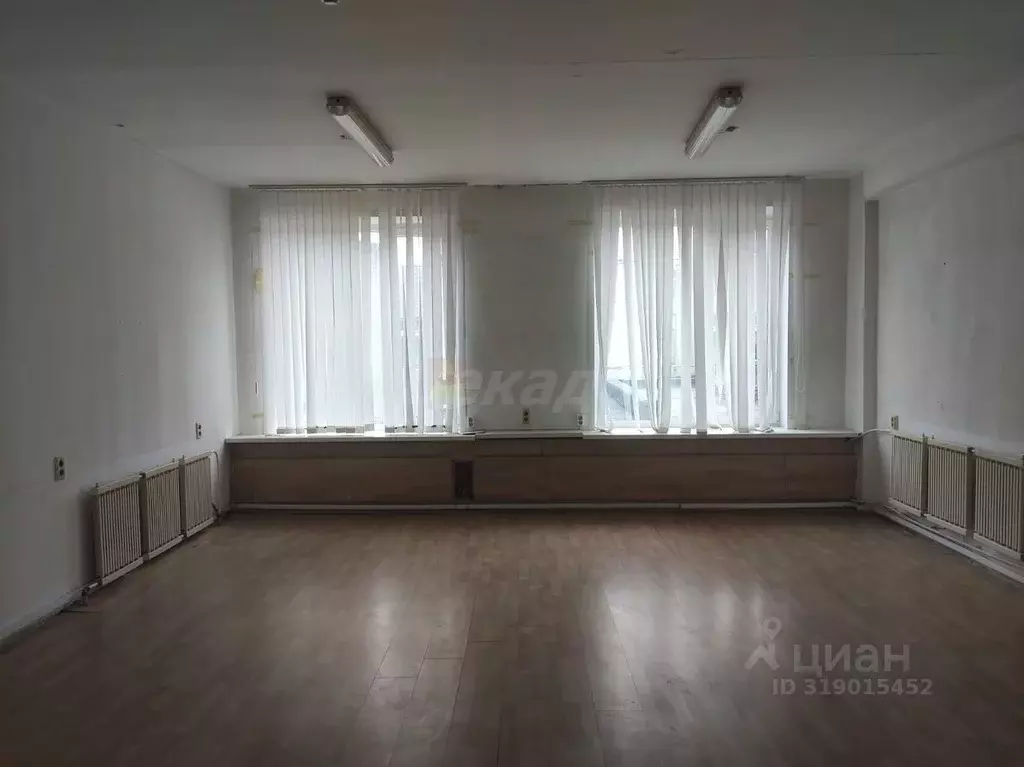 Офис в Ульяновская область, Ульяновск Промышленная ул., 76А (220 м) - Фото 0