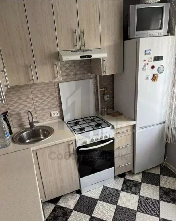 1-к кв. Белгородская область, Губкин ул. Кирова, 36А (39.0 м) - Фото 2