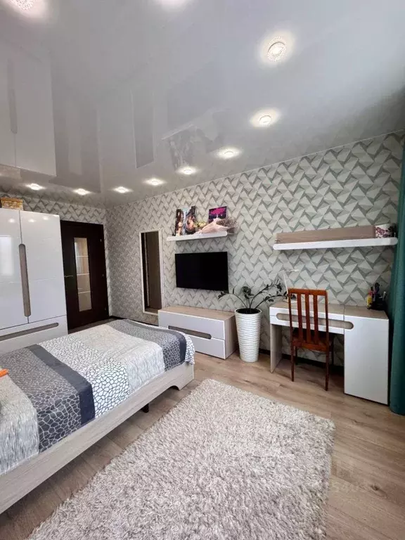 4-к кв. Кировская область, Киров ул. Героя Ивана Костина, 3 (89.3 м) - Фото 0