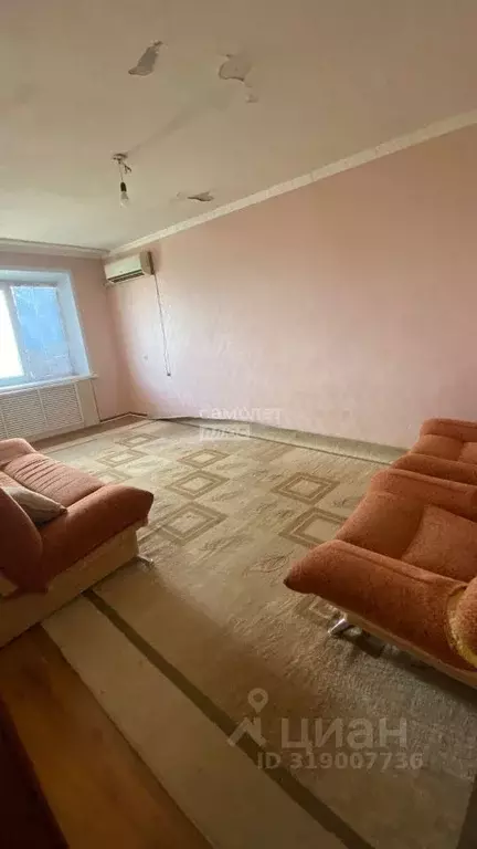 3-к кв. Астраханская область, Харабали 8-й кв-л, 13 (64.7 м) - Фото 1
