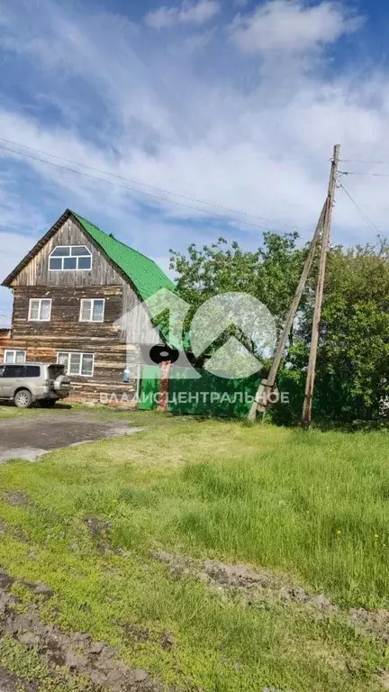 Дом в Новосибирская область, Чановский муниципальный округ, с. ... - Фото 1