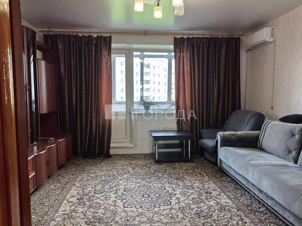 3-к кв. Кемеровская область, Новокузнецк ул. Звездова, 52 (65.2 м) - Фото 1