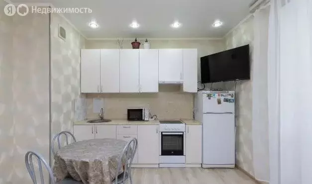 Квартира-студия: Тюмень, улица Беляева, 35к1 (28.9 м) - Фото 1