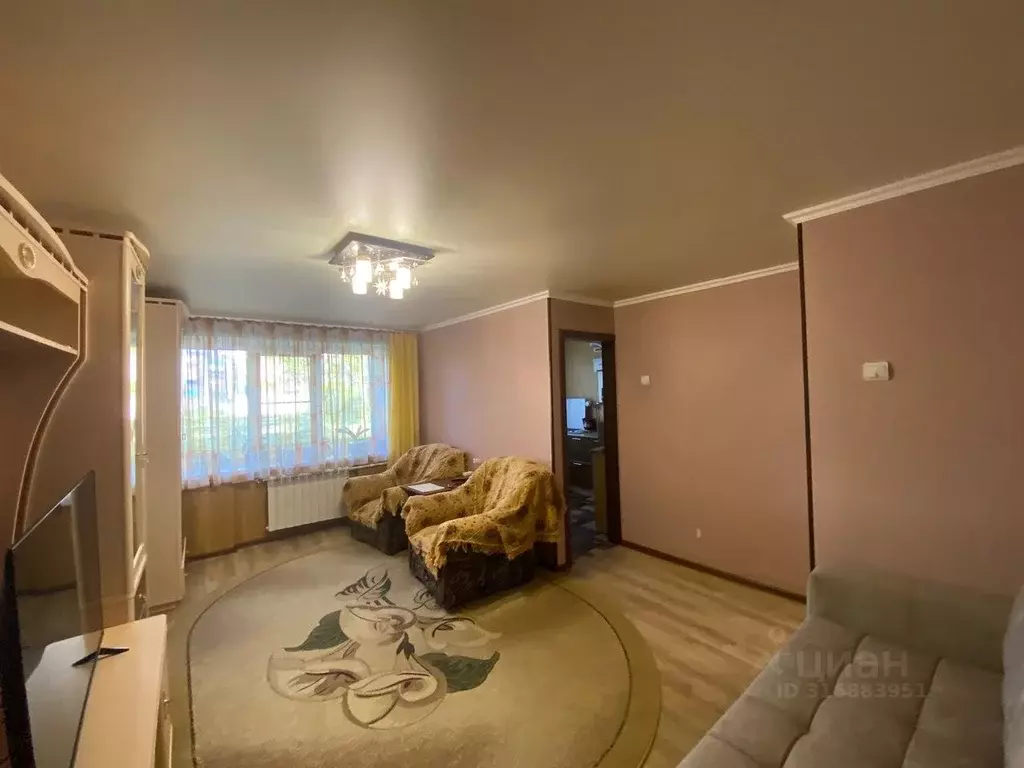 2-к кв. Орловская область, Мценск 1-й мкр, 23 (41.8 м) - Фото 0