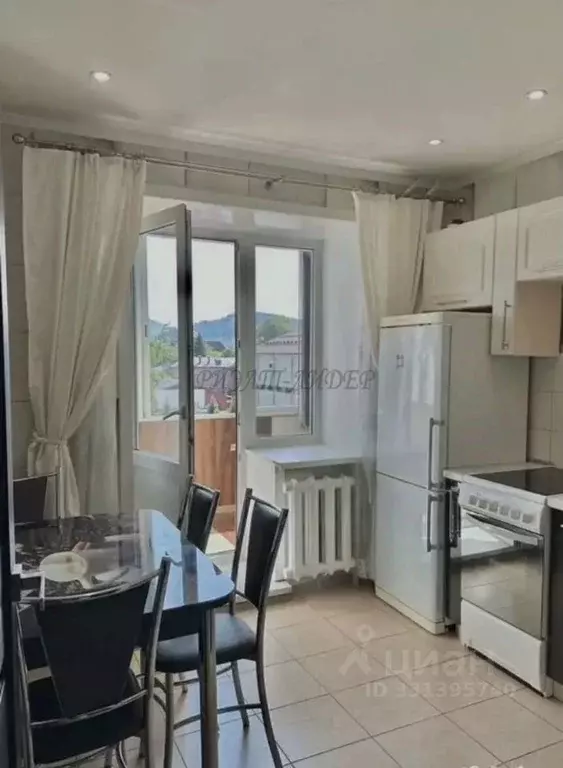 2-к кв. Алтай, Горно-Алтайск Коммунистический просп., 47/1 (50.0 м) - Фото 1