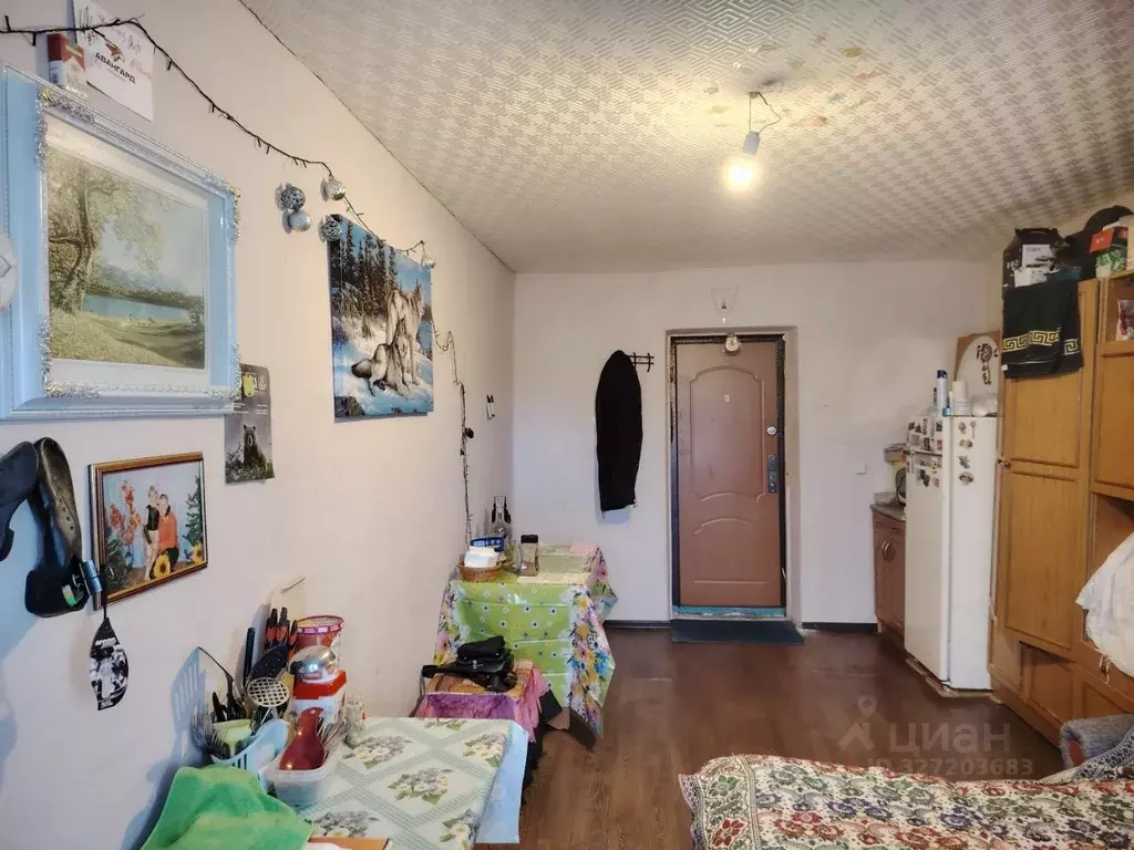 Комната Омская область, Омск просп. Космический, 29 (17.4 м) - Фото 1