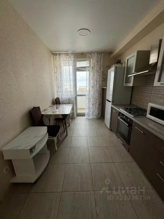 1-к кв. Севастополь ул. Челнокова, 29к3 (48.5 м) - Фото 0