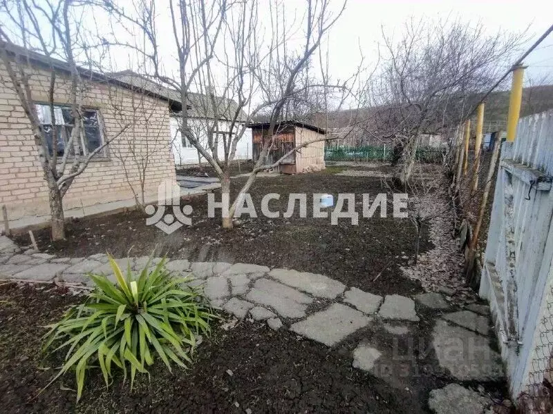 Дом в Ростовская область, Белокалитвинский район, Богураев хут. Нижняя ... - Фото 1