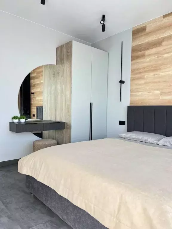 2-к кв. Приморский край, Владивосток ул. Басаргина, 48 (70.0 м) - Фото 1