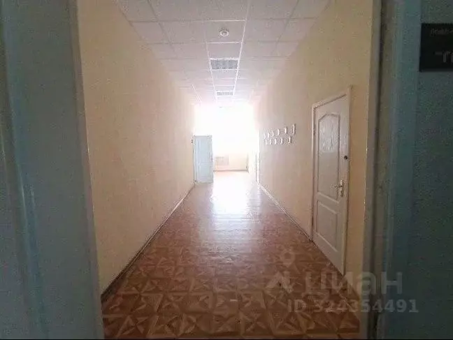 Помещение свободного назначения в Татарстан, Казань ул. Рахимова, 10В ... - Фото 2