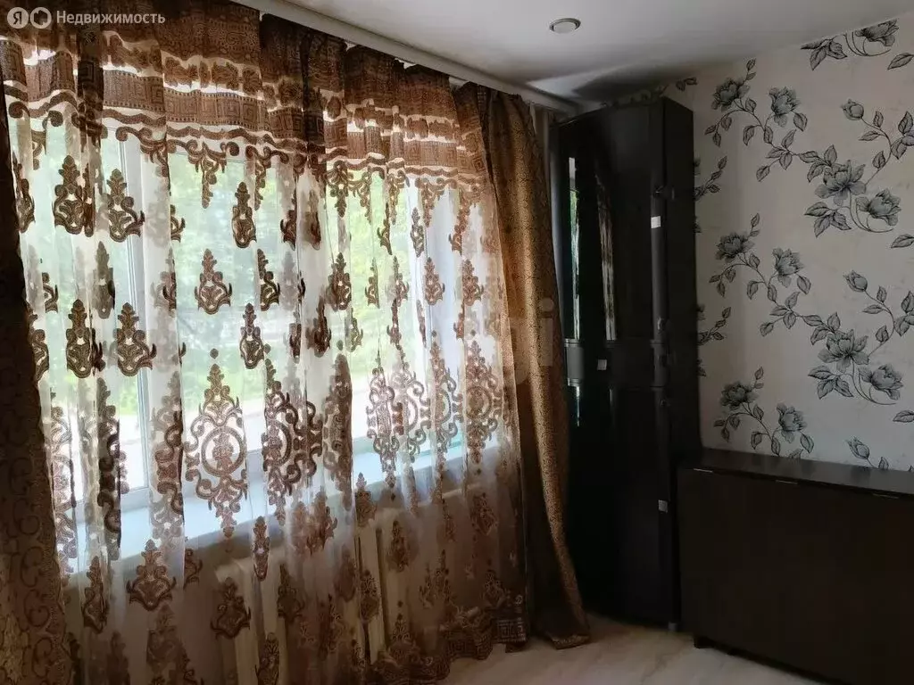 2-комнатная квартира: Остров, улица Ленина, 3 (44 м) - Фото 1