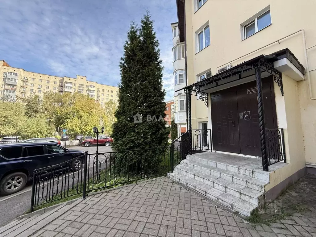 2-к кв. Ярославская область, Рыбинск Центральный мкр, ул. Радищева, 46 ... - Фото 1