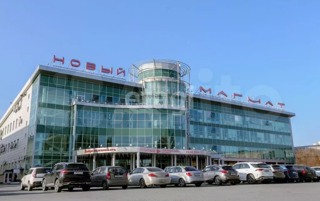 Продам торговое помещение, 98.9 м - Фото 0