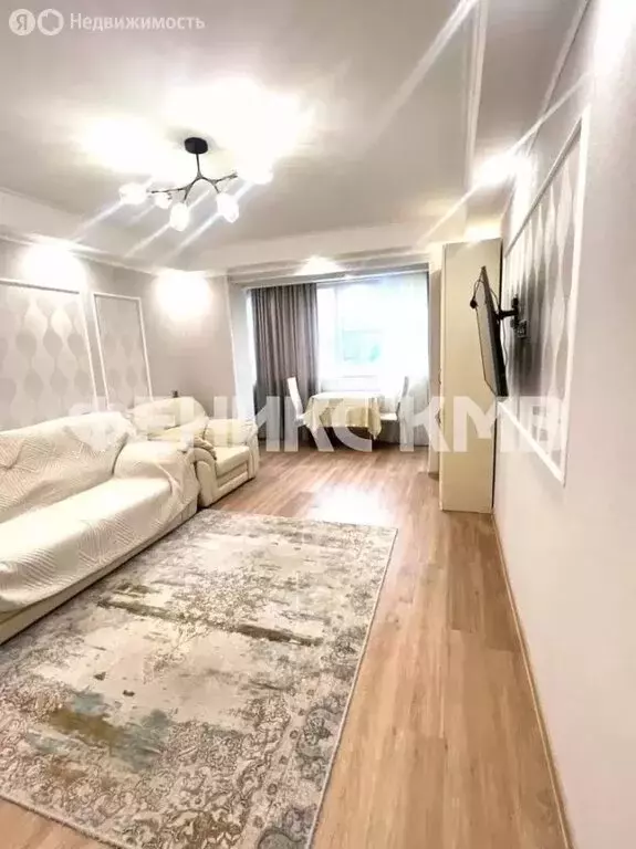 3-комнатная квартира: Пятигорск, улица Панагюриште, 4 (70 м) - Фото 1
