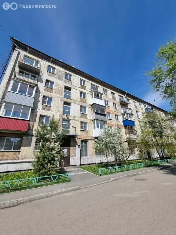 1-комнатная квартира: Новокузнецк, улица Циолковского, 40 (31.6 м) - Фото 0