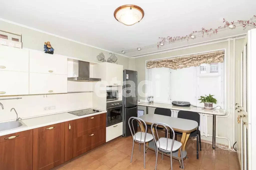 3-к кв. Тюменская область, Тюмень Широтная ул., 171к6 (91.2 м) - Фото 2