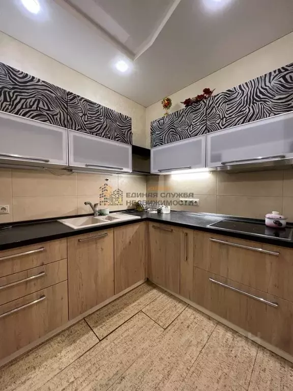 3-к кв. Башкортостан, Уфа ул. Карла Маркса (75.0 м) - Фото 1