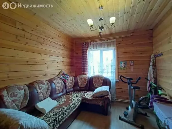 Дом в село Иглино, Центральная улица (110 м) - Фото 0