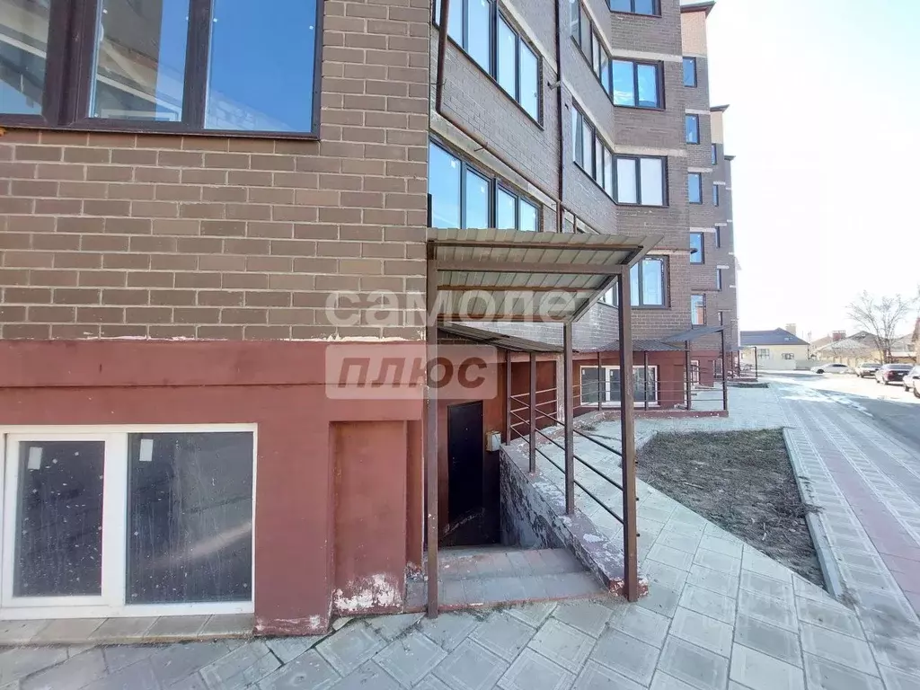 Офис в Калмыкия, Элиста ул. Ю. Клыкова, 92А (122 м) - Фото 0