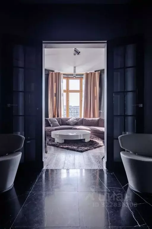 2-к кв. Санкт-Петербург ул. Нахимова, 15 (110.0 м) - Фото 0