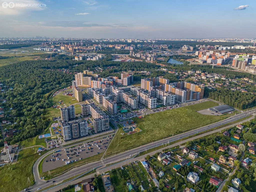 Квартира-студия: деревня Столбово, ЖК Эко Бунино, 14.1 (24.3 м) - Фото 1