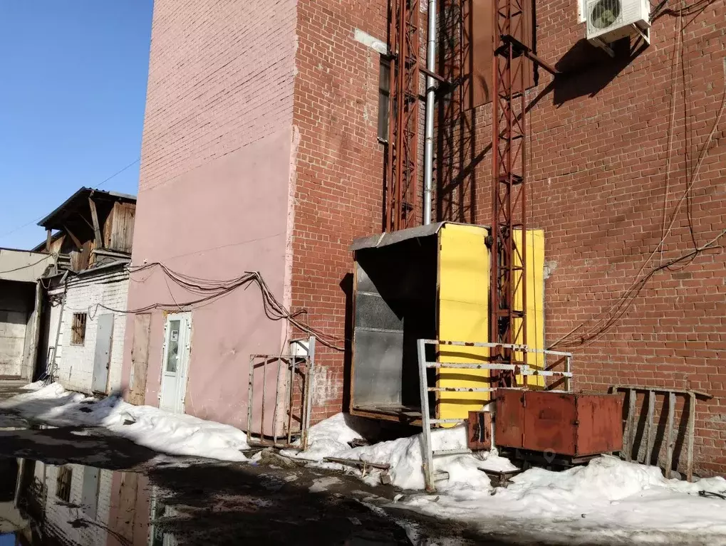 Склад в Свердловская область, Екатеринбург ул. Завокзальная, 36 (393 ... - Фото 2