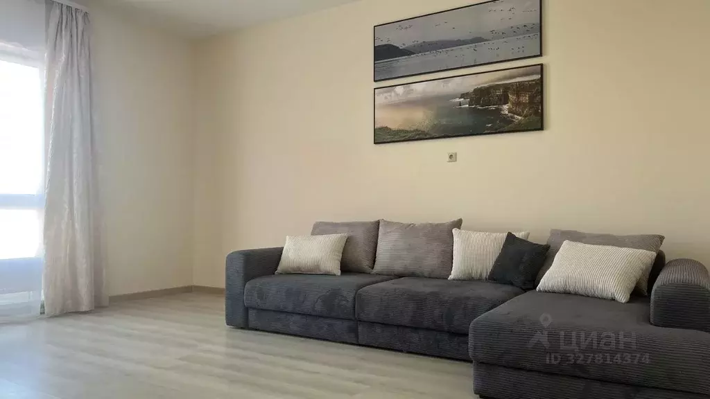 3-к кв. Московская область, Красногорск городской округ, Отрадное пгт ... - Фото 1