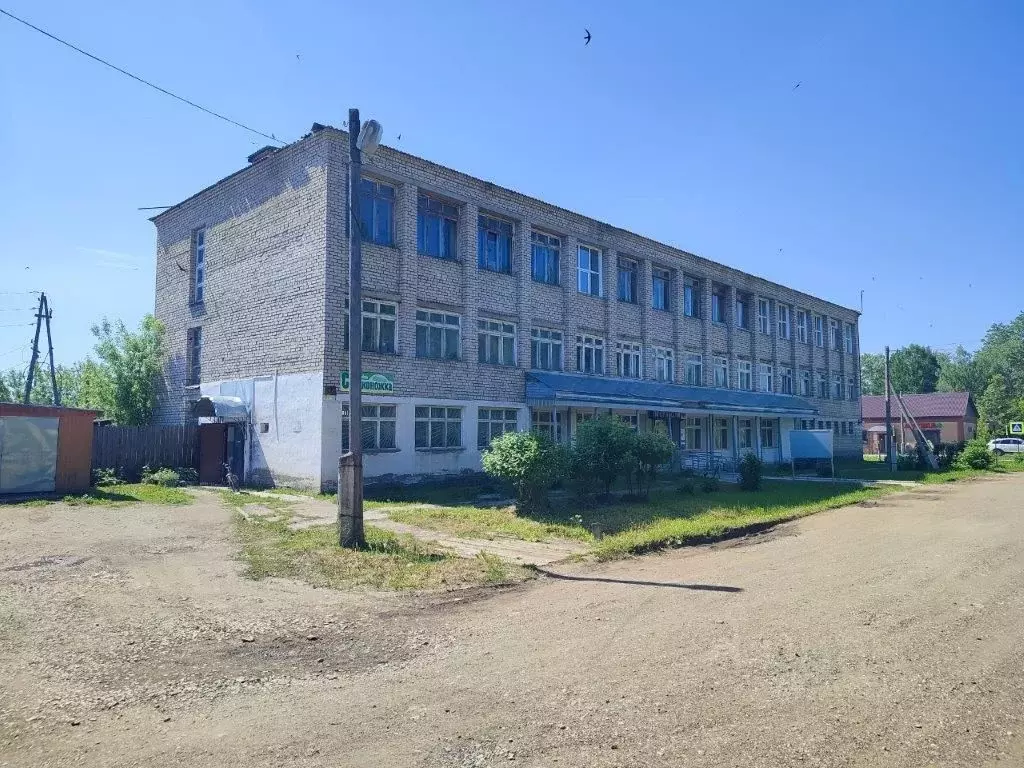 Помещение свободного назначения в Кировская область, Фаленки пгт ул. ... - Фото 1
